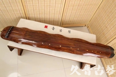 昌吉回族自治州●久音古琴  ●今日推荐20240831  【断纹蕉叶】